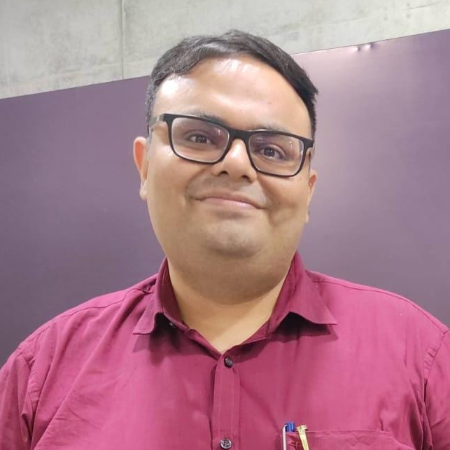 Dr Gautam Dua